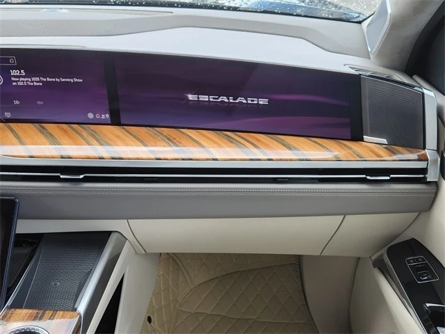2025 Cadillac Escalade 5th Gen - Image 20 of 21