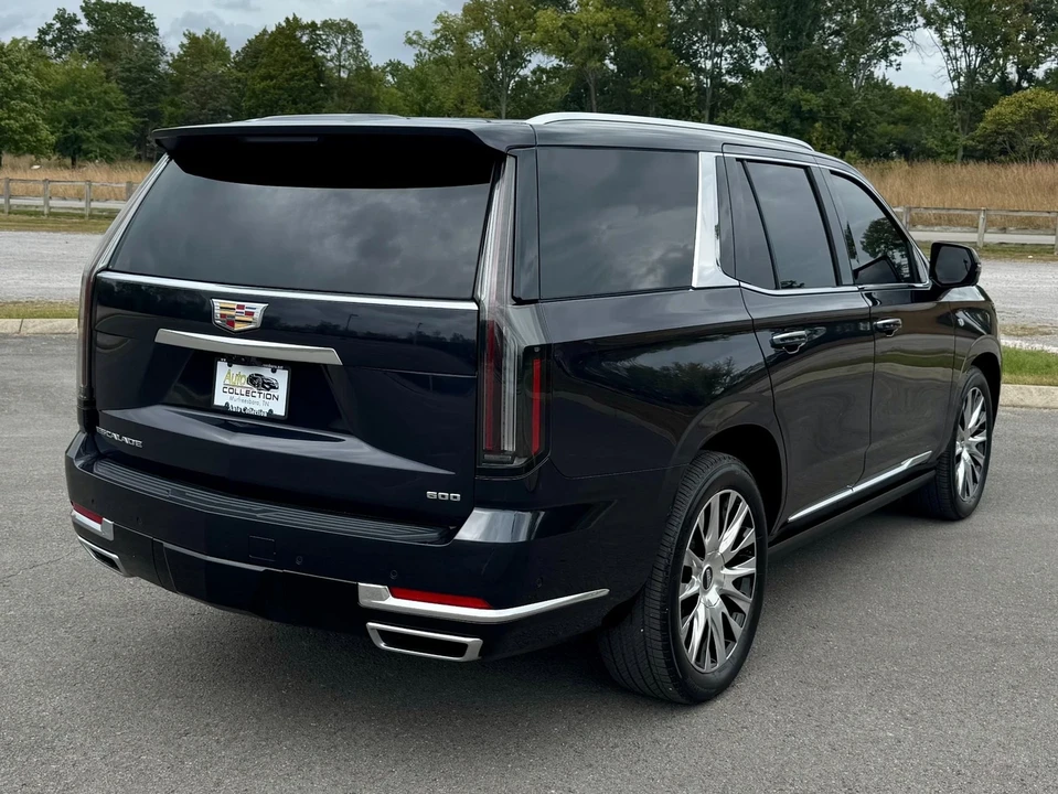 2025 Cadillac Escalade 5th Gen - Image 3 of 21