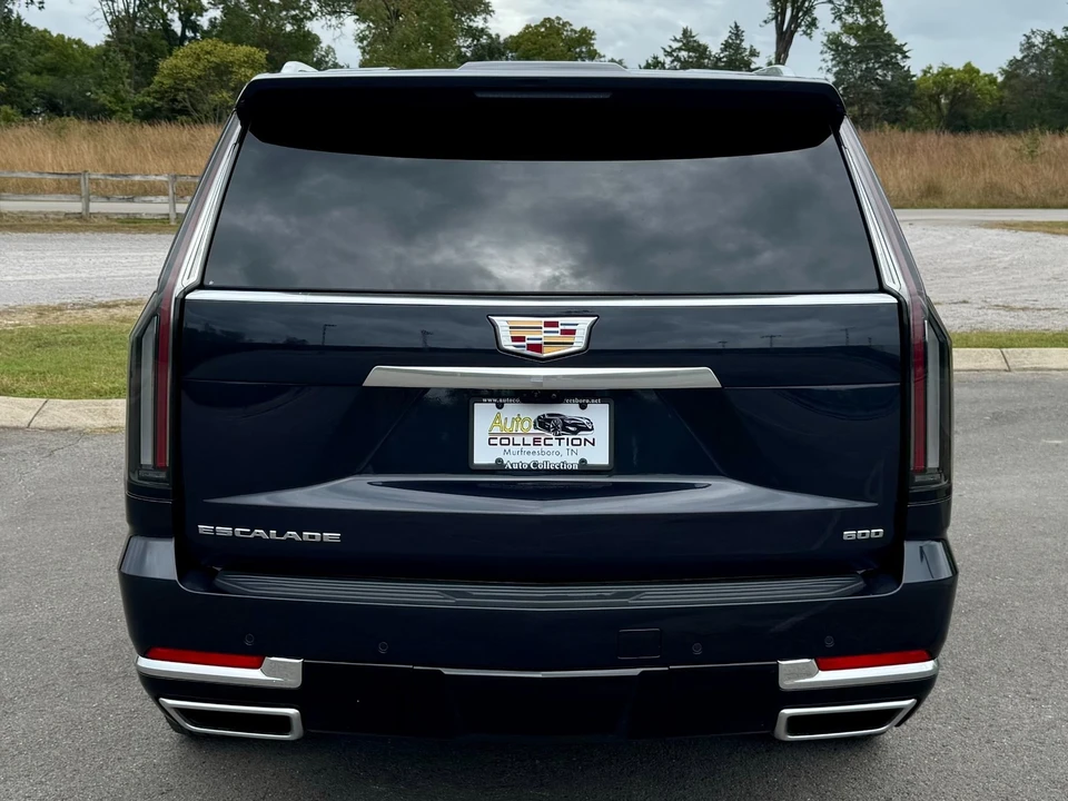 2025 Cadillac Escalade 5th Gen - Image 6 of 12