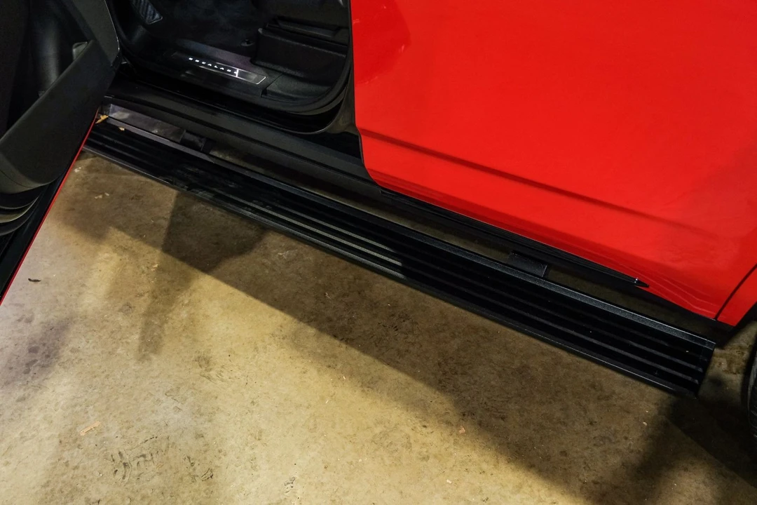 2025 Cadillac Escalade 5th Gen - Image 8 of 12
