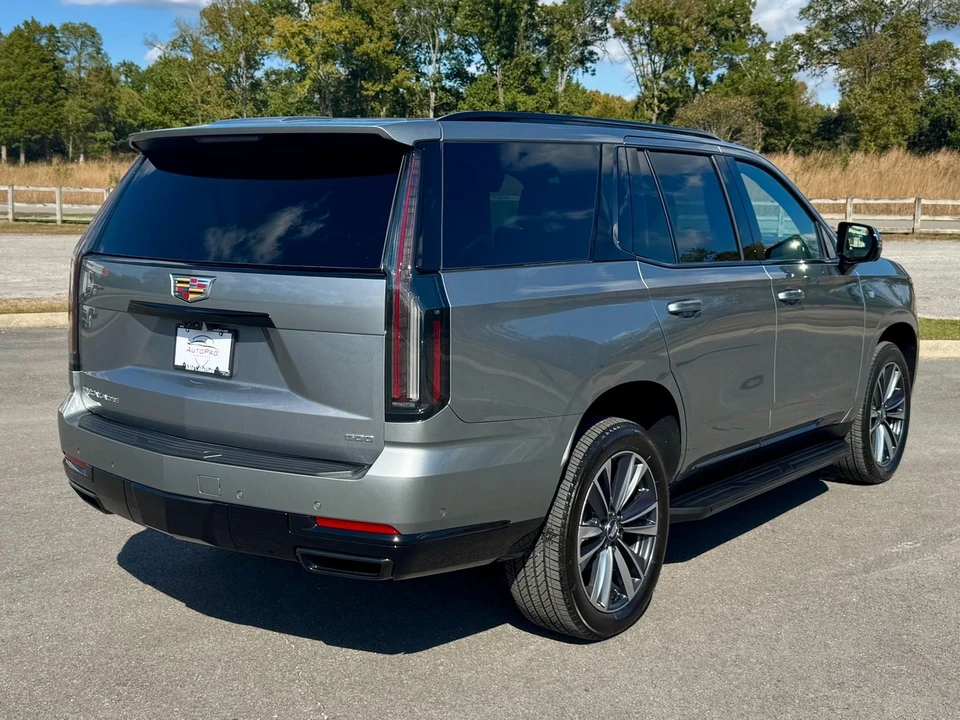2025 Cadillac Escalade 5th Gen - Image 3 of 12