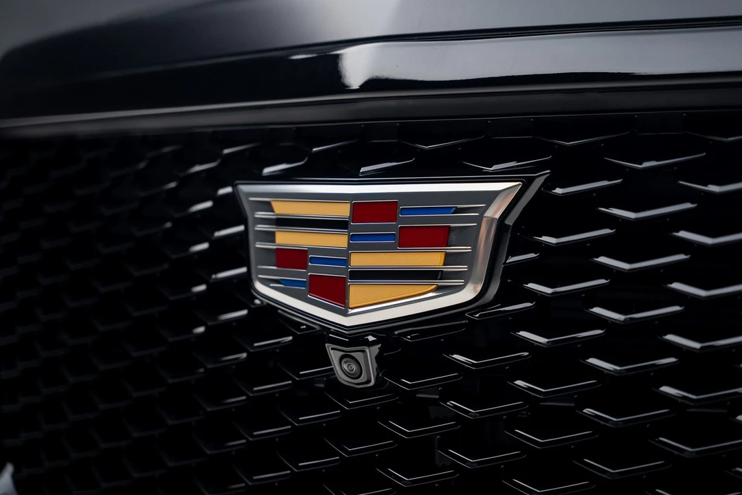 2025 Cadillac Escalade 5th Gen - Image 12 of 12