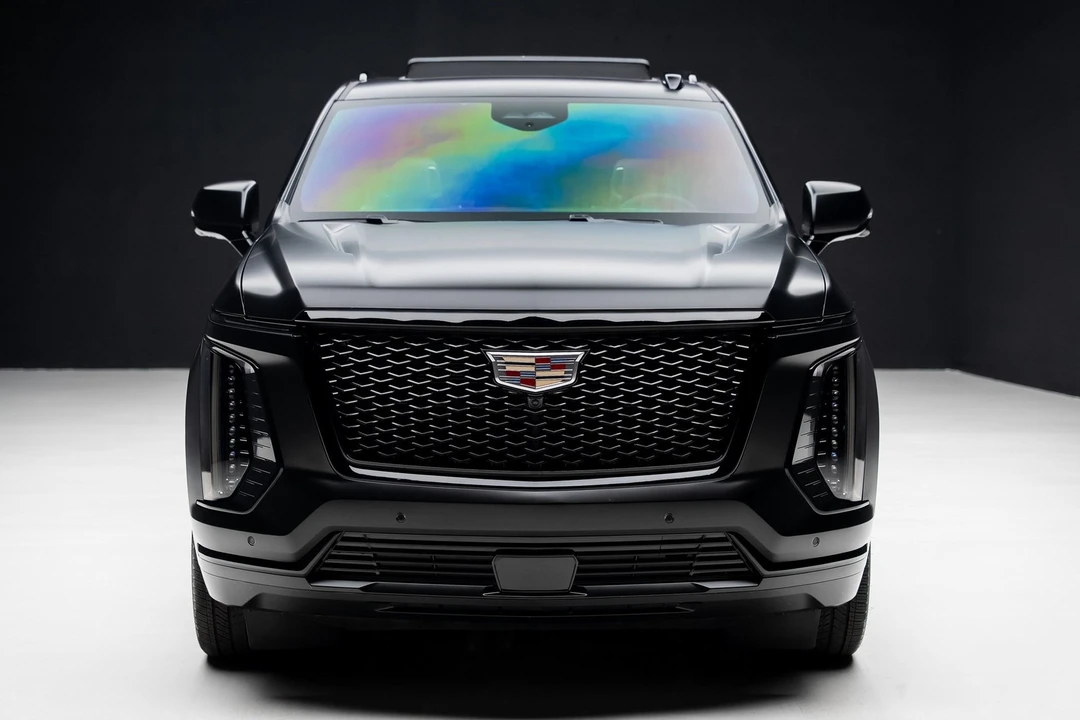 2025 Cadillac Escalade 5th Gen - Image 6 of 12