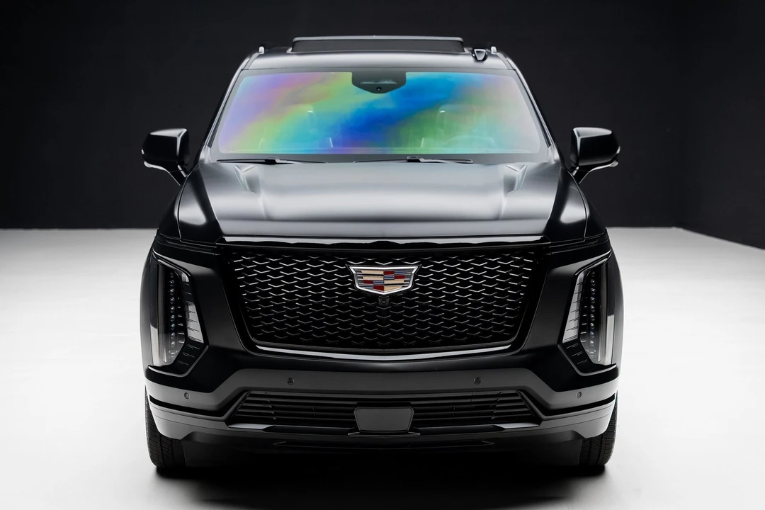 2025 Cadillac Escalade 5th Gen - Image 5 of 12