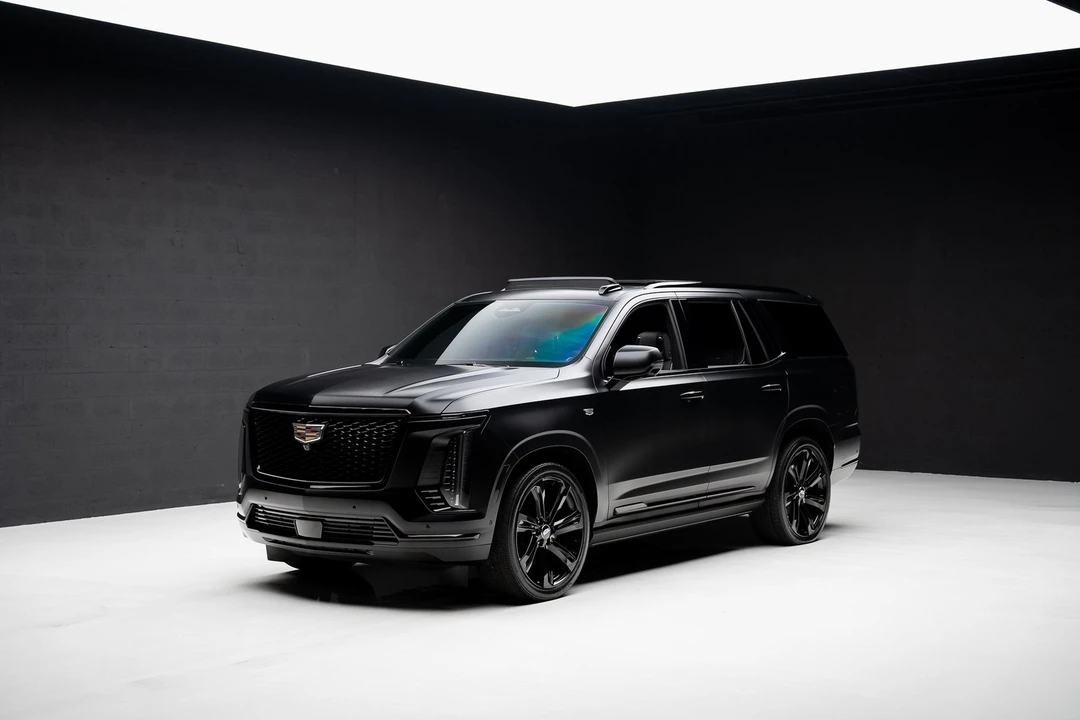 2025 Cadillac Escalade 5th Gen - Image 4 of 12