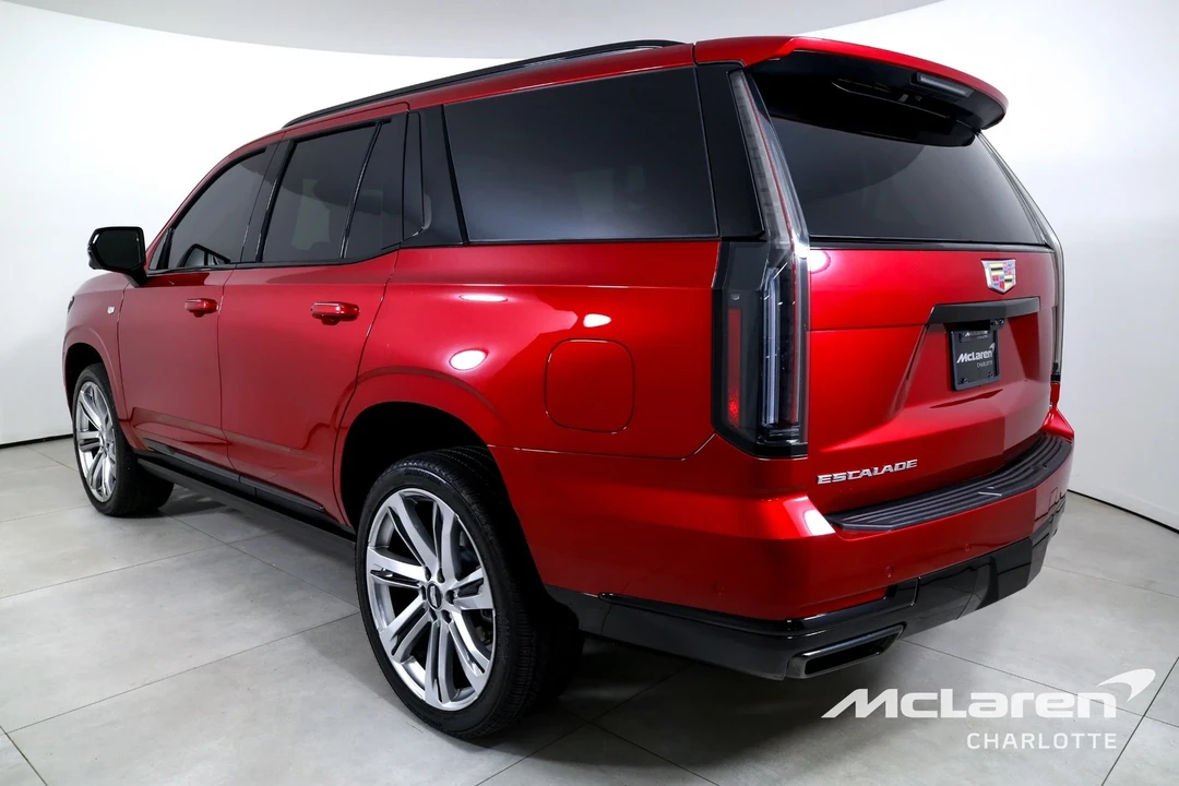2025 Cadillac Escalade 5th Gen - Image 6 of 12