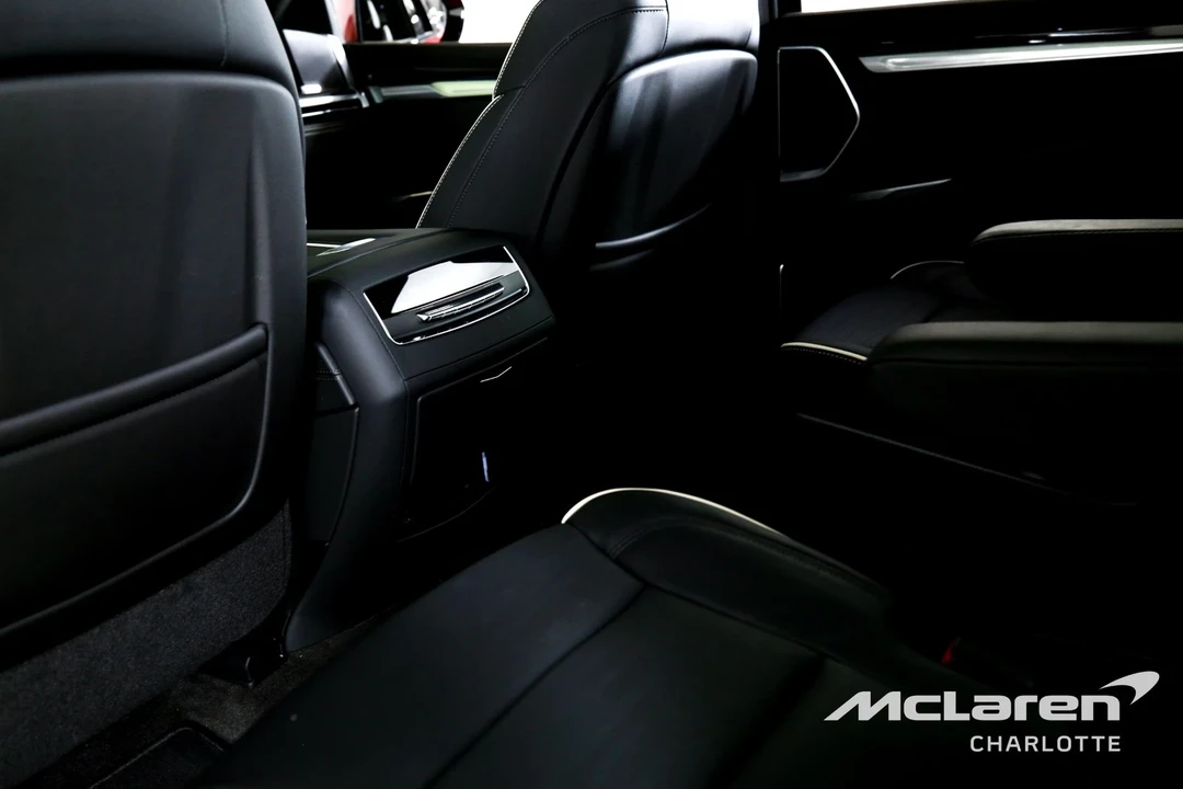 2025 Cadillac Escalade 5th Gen - Image 18 of 21