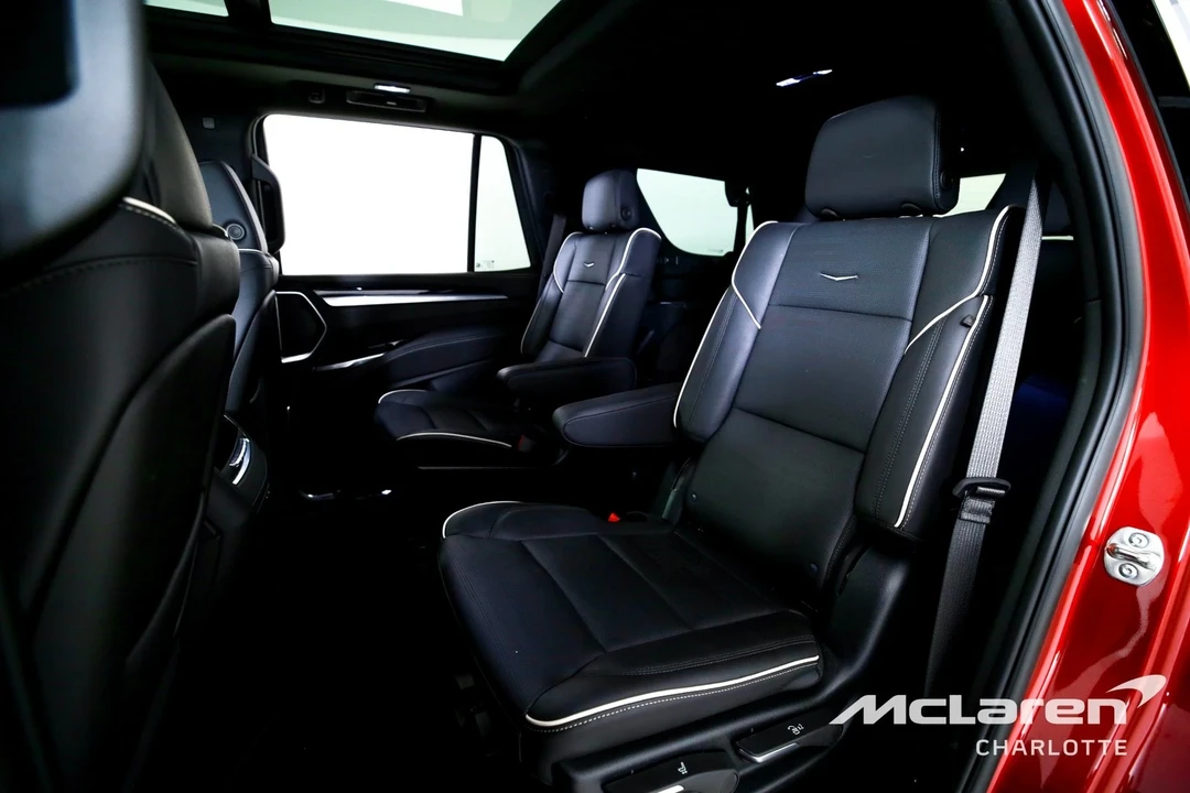 2025 Cadillac Escalade 5th Gen - Image 17 of 21
