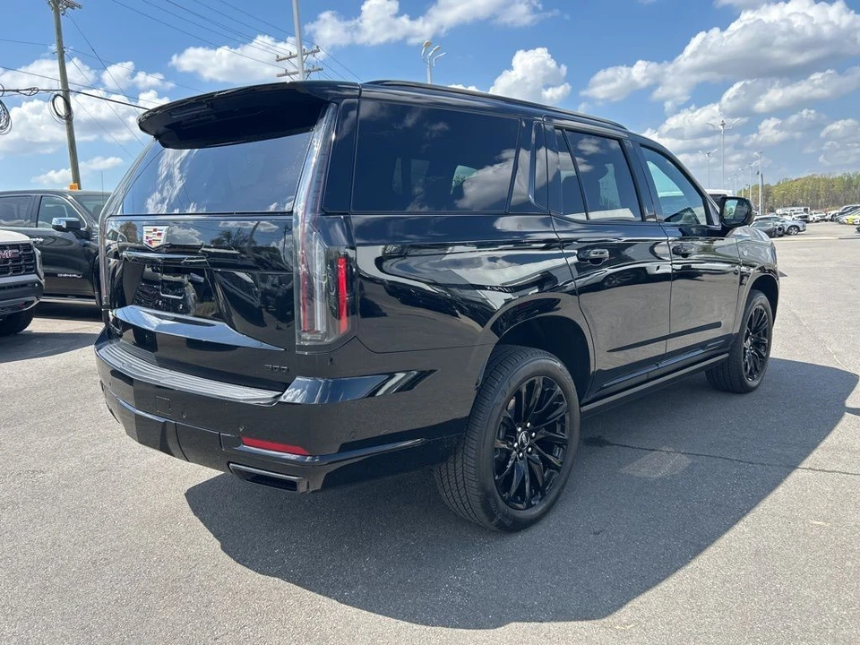 2025 Cadillac Escalade 5th Gen - Image 5 of 21