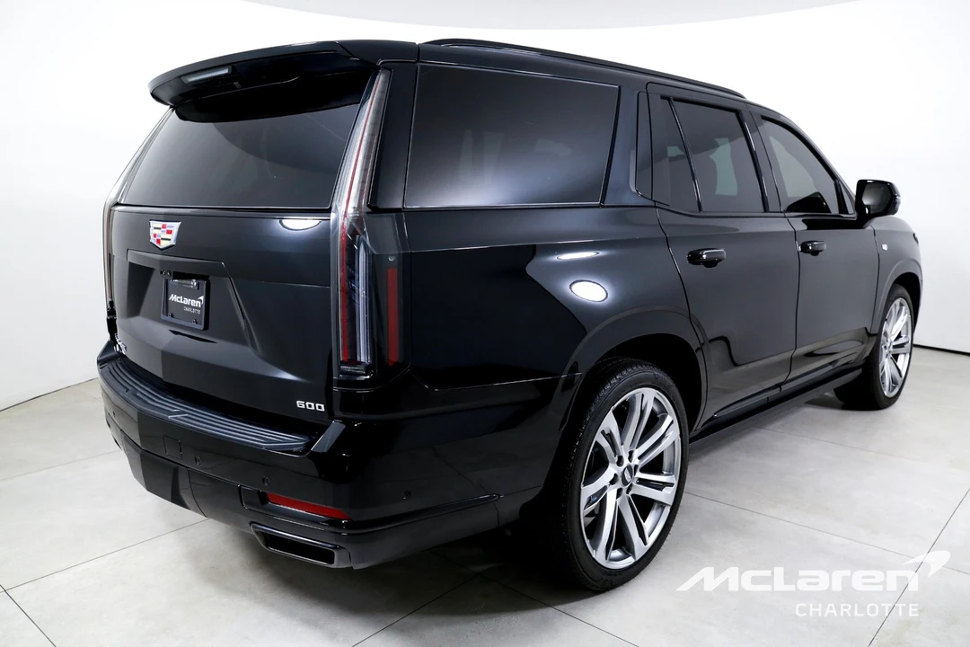 2025 Cadillac Escalade 5th Gen - Image 8 of 12