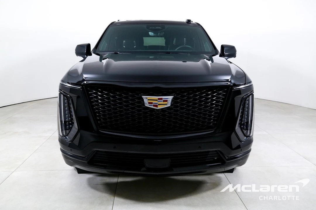 2025 Cadillac Escalade 5th Gen - Image 4 of 12