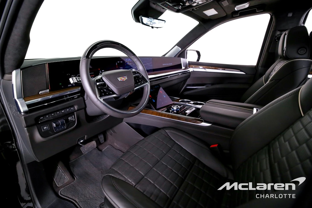 2025 Cadillac Escalade 5th Gen - Image 12 of 12
