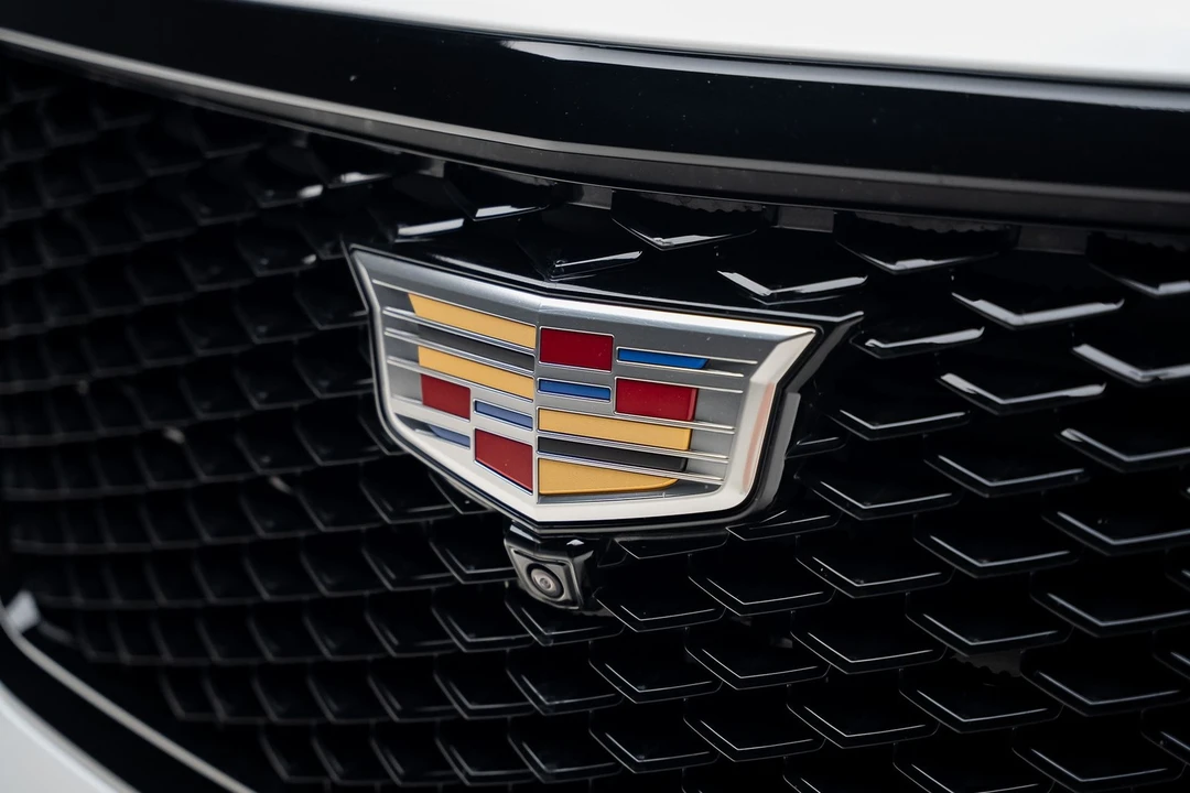 2025 Cadillac Escalade 5th Gen - Image 11 of 21