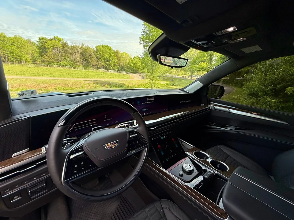 2025 Cadillac Escalade 5th Gen - Image 21 of 21