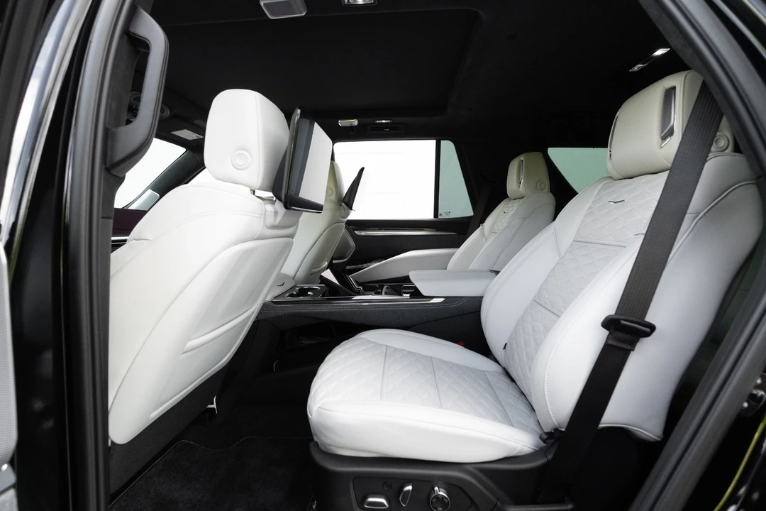 2025 Cadillac Escalade-V 5th Gen - Image 7 of 12