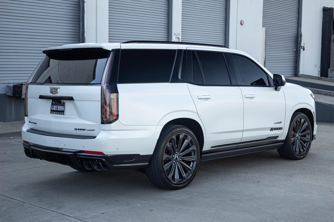 2025 Cadillac Escalade-V 5th Gen - Image 10 of 31