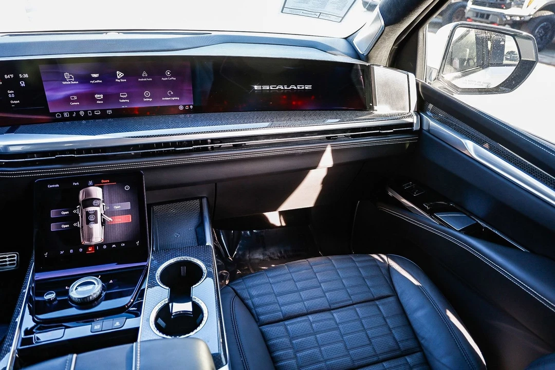 2025 Cadillac Escalade-V 5th Gen - Image 15 of 21