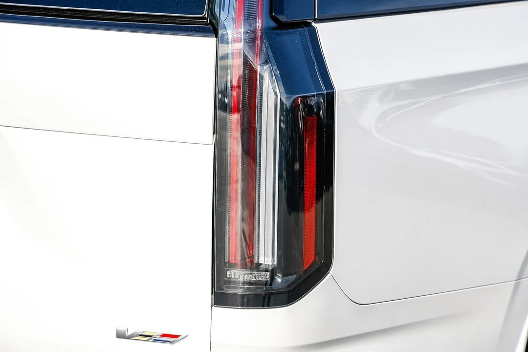 2025 Cadillac Escalade-V 5th Gen - Image 8 of 21