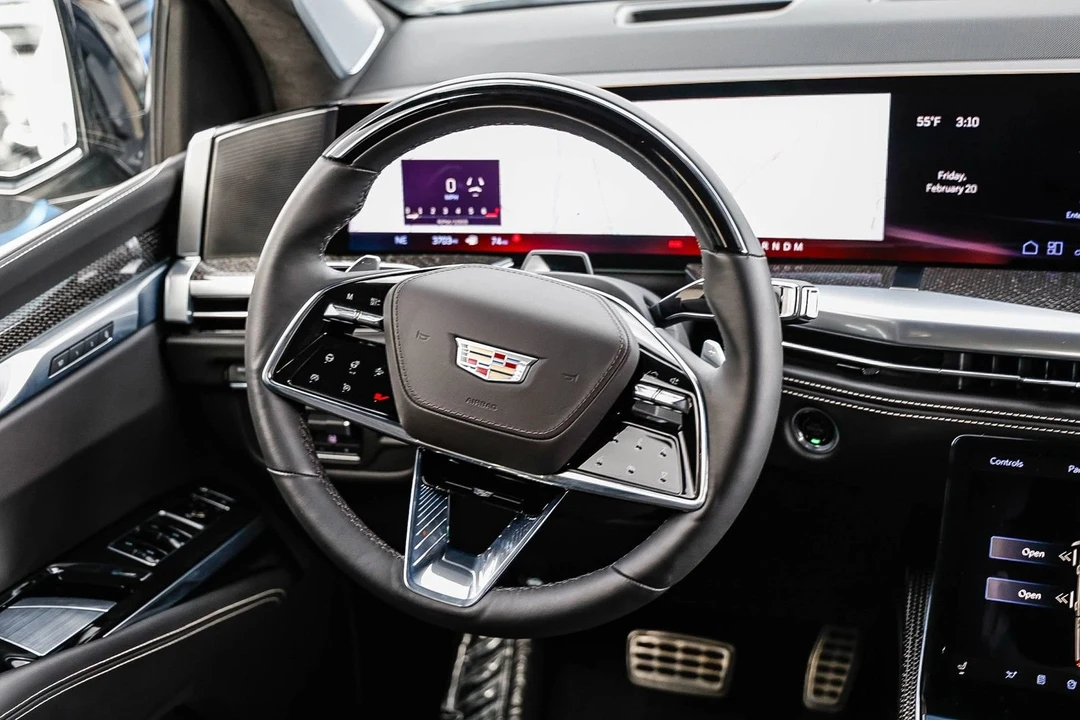 2025 Cadillac Escalade-V 5th Gen - Image 13 of 21