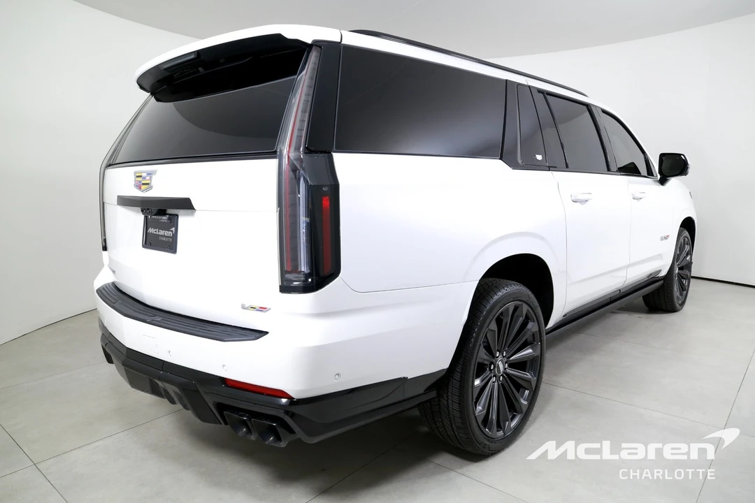 2025 Cadillac Escalade-V 5th Gen - Image 8 of 12
