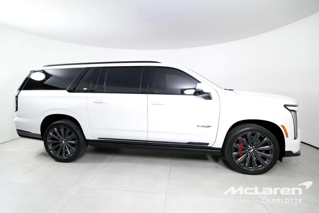 2025 Cadillac Escalade-V 5th Gen - Image 9 of 12