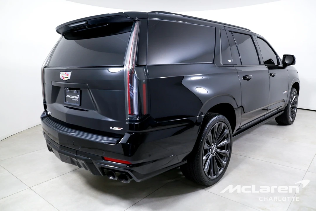 2025 Cadillac Escalade-V 5th Gen - Image 8 of 12