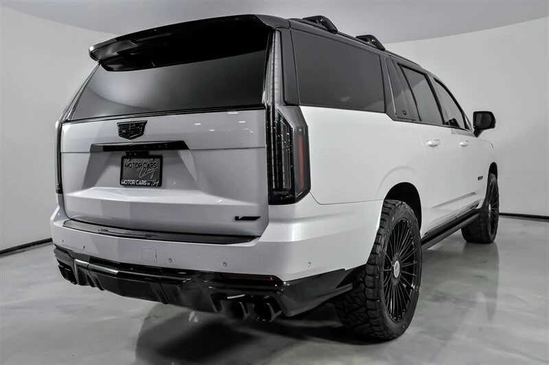 2025 Cadillac Escalade-V 5th Gen - Image 12 of 12