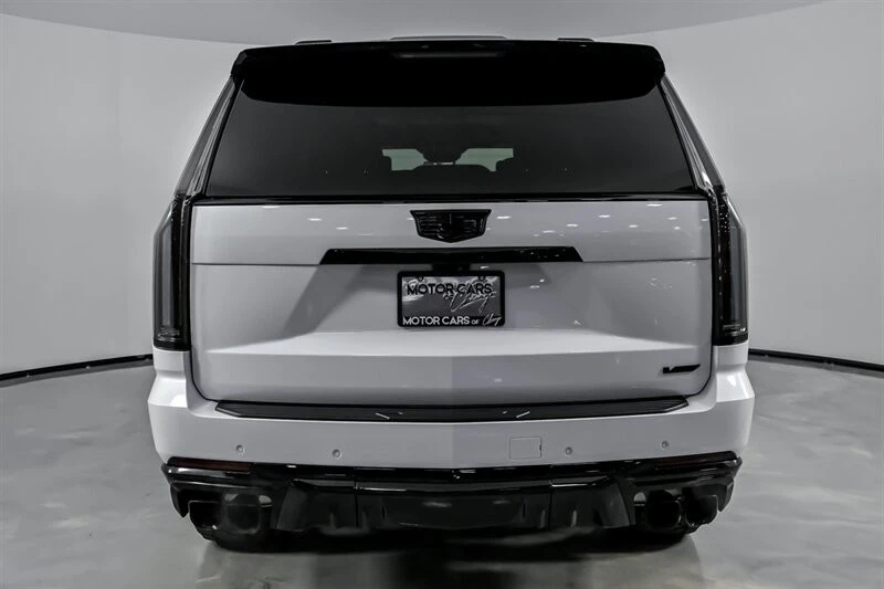 2025 Cadillac Escalade-V 5th Gen - Image 11 of 12