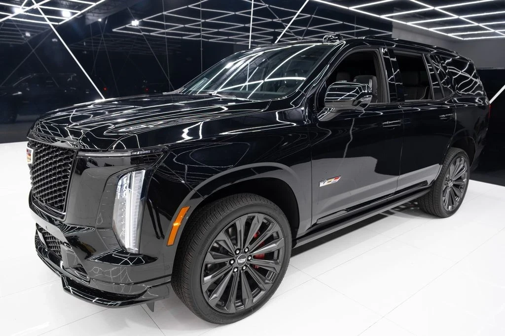 2025 Cadillac Escalade-V 5th Gen - Image 9 of 21