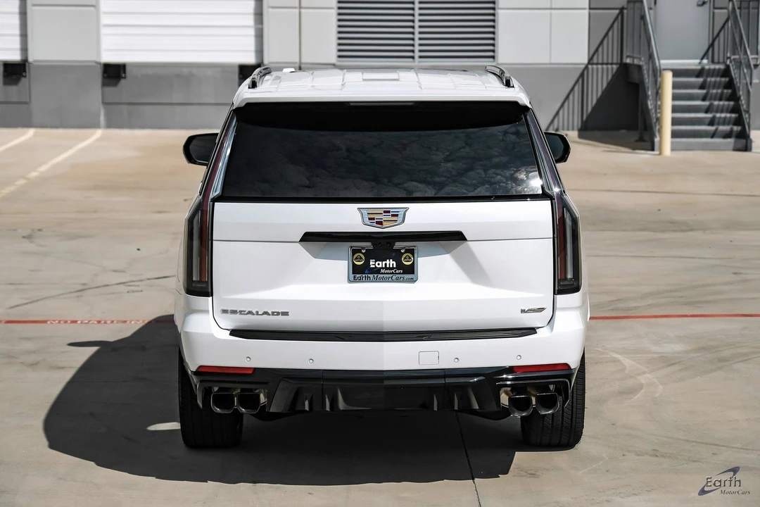 2025 Cadillac Escalade-V 5th Gen - Image 11 of 12