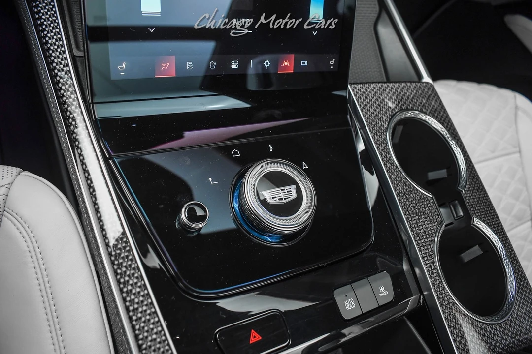2025 Cadillac Escalade-V 5th Gen - Image 20 of 21