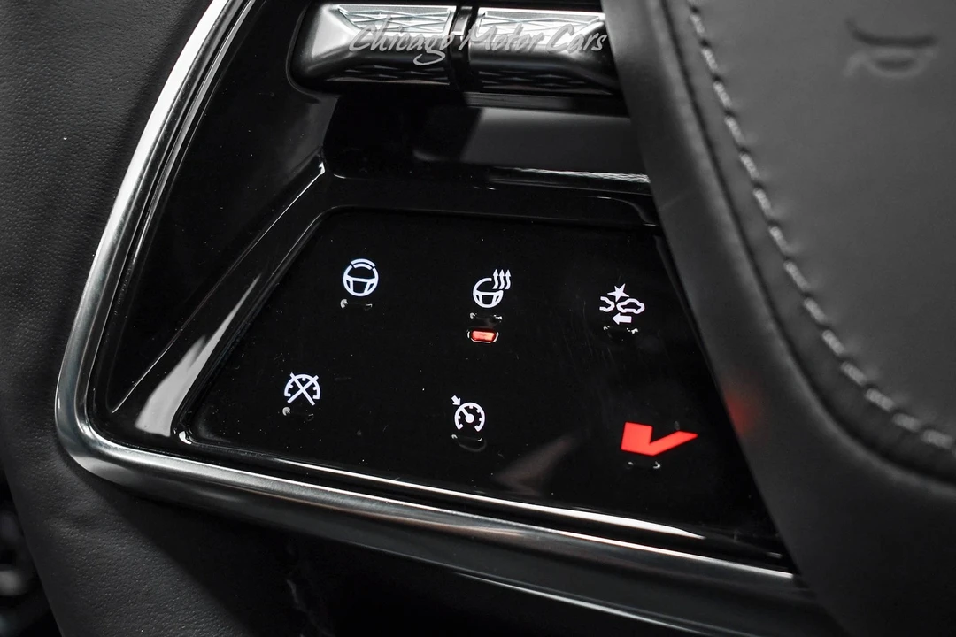 2025 Cadillac Escalade-V 5th Gen - Image 10 of 21