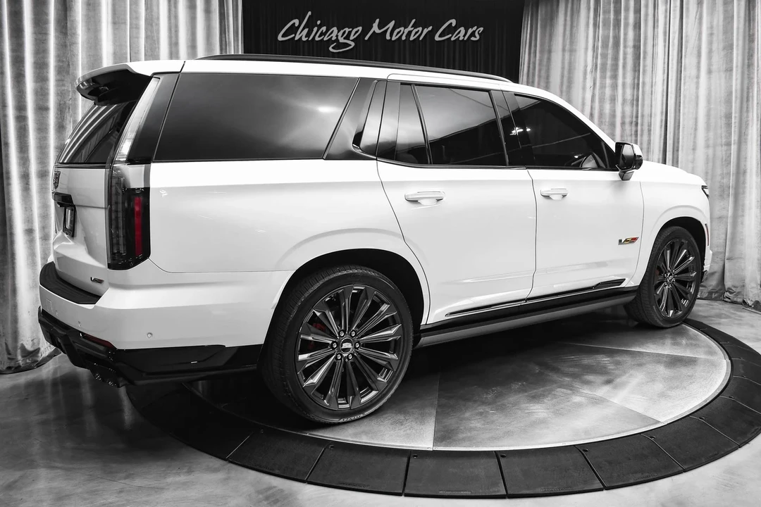 2025 Cadillac Escalade-V 5th Gen - Image 5 of 19