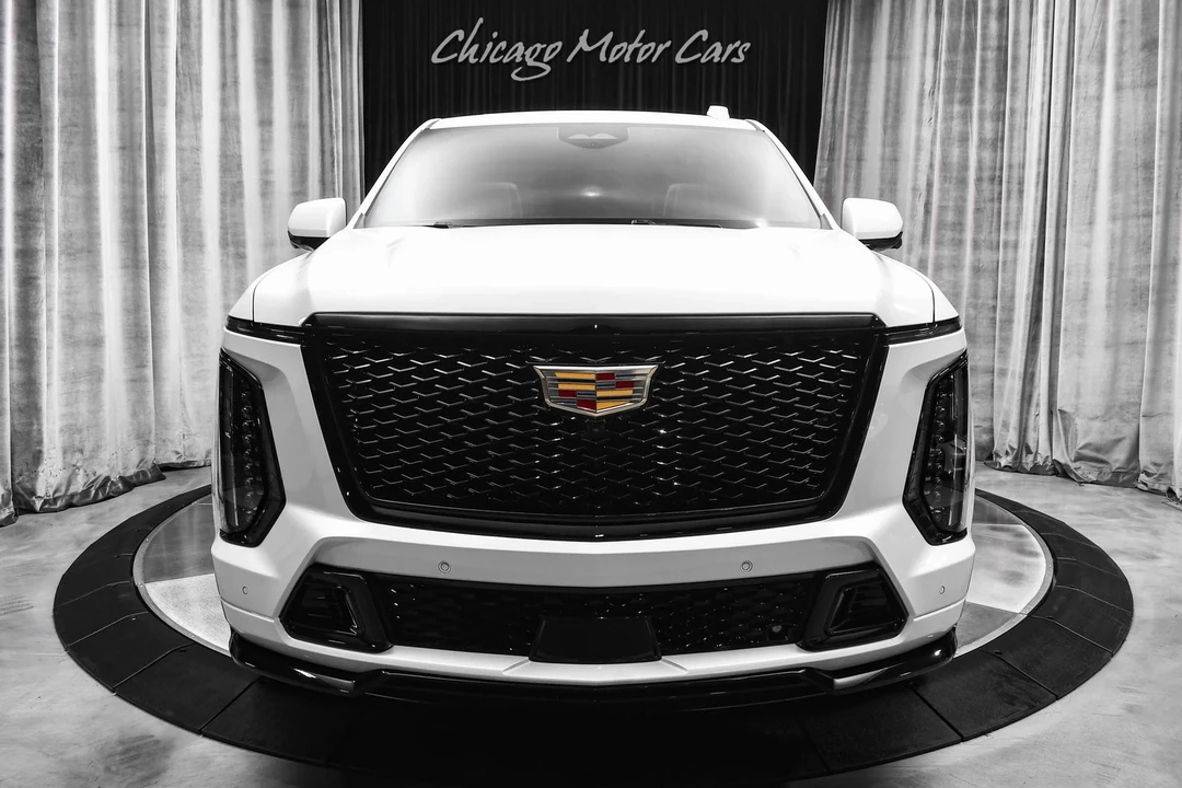 2025 Cadillac Escalade-V 5th Gen - Image 7 of 19