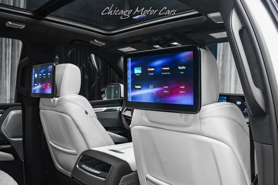 2025 Cadillac Escalade-V 5th Gen - Image 12 of 19