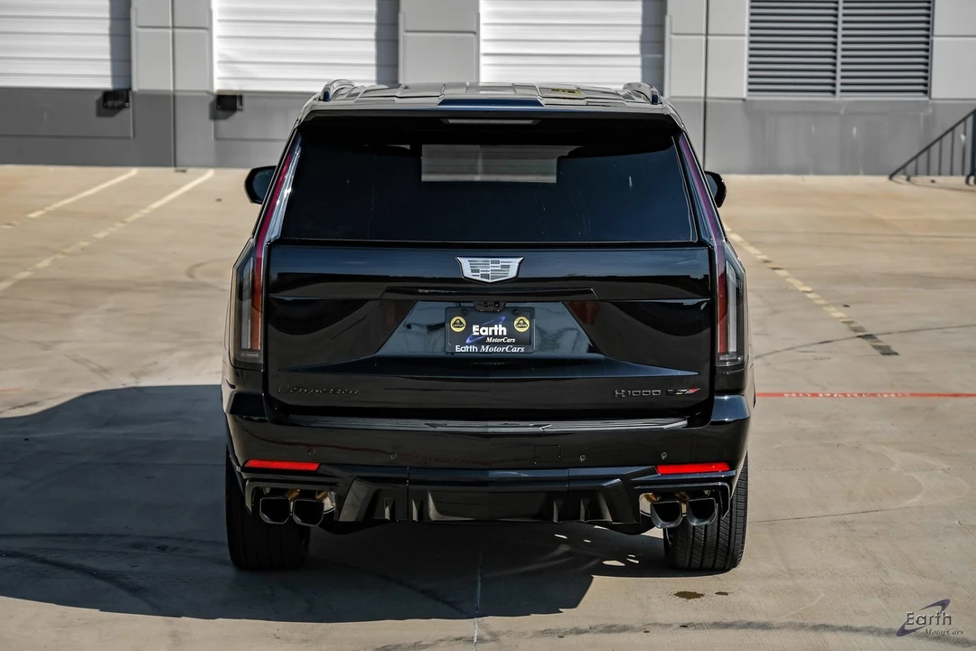 2025 Cadillac Escalade-V 5th Gen - Image 10 of 12