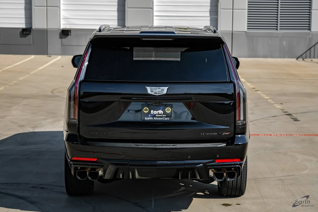 2025 Cadillac Escalade-V 5th Gen - Image 11 of 12
