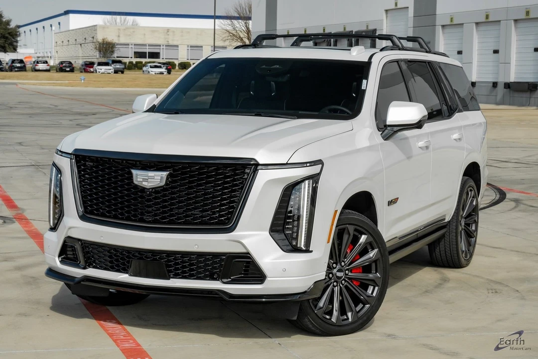 2025 Cadillac Escalade-V 5th Gen - Image 3 of 12