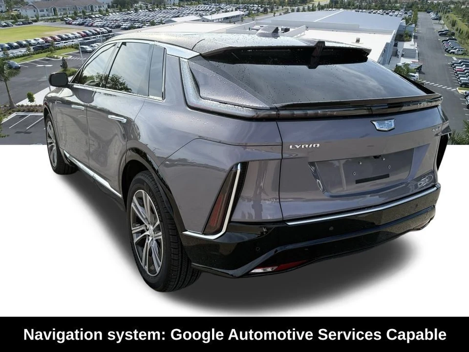 2025 Cadillac Lyriq - Image 6 of 12