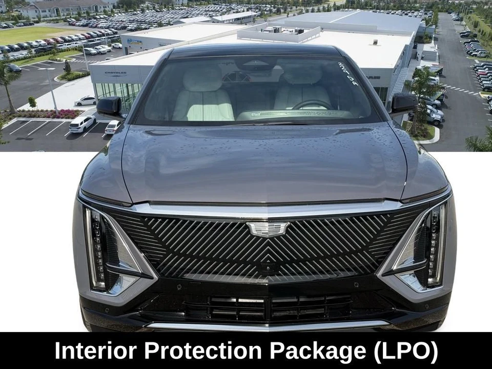2025 Cadillac Lyriq - Image 8 of 12