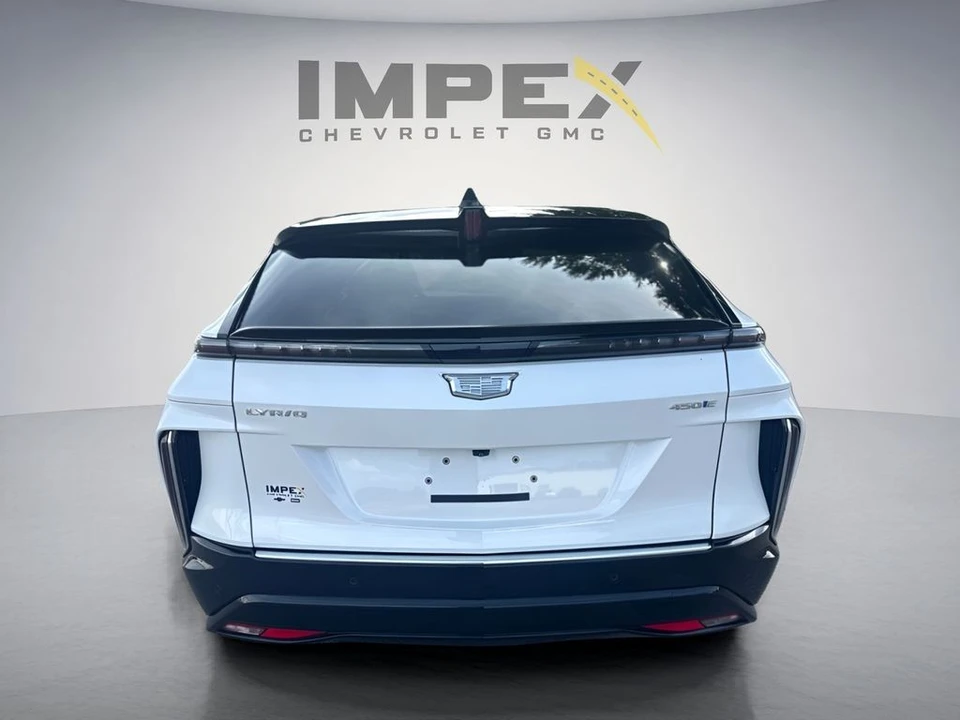 2025 Cadillac Lyriq - Image 4 of 31