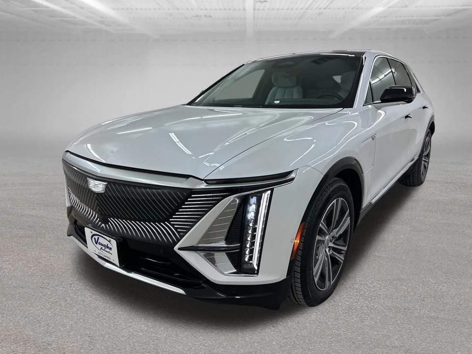 2025 Cadillac Lyriq - Image 5 of 12