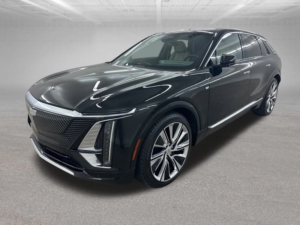 2025 Cadillac Lyriq - Image 5 of 12