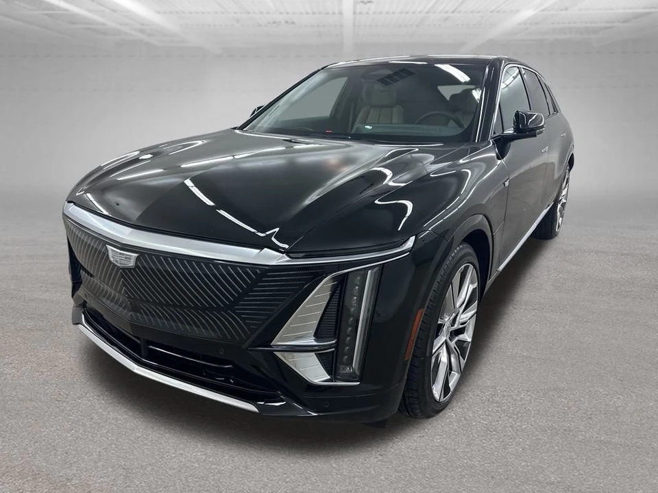 2025 Cadillac Lyriq - Image 4 of 12