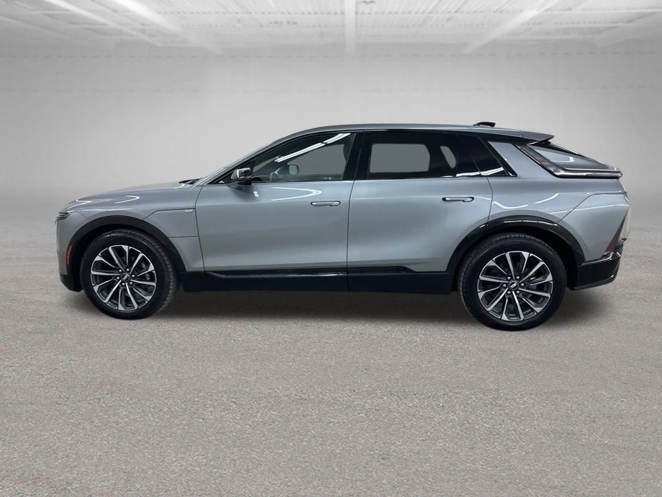 2025 Cadillac Lyriq - Image 6 of 21
