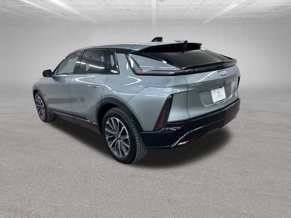 2025 Cadillac Lyriq - Image 7 of 21