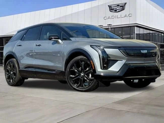 2025 Cadillac Optiq - Image 2 of 20