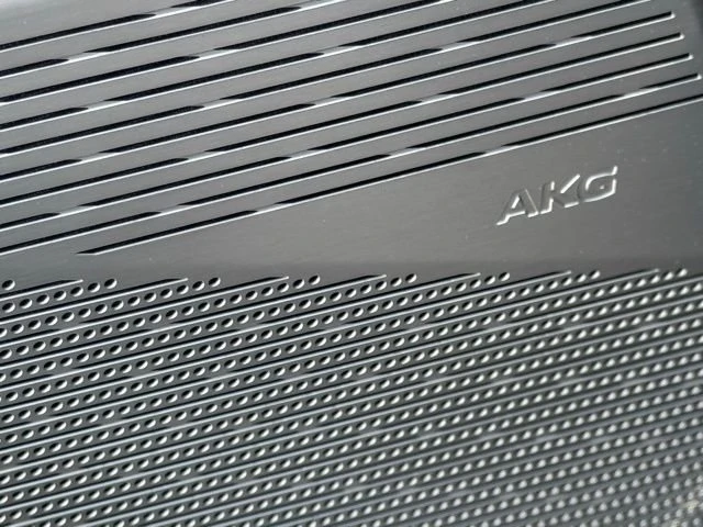 2025 Cadillac Optiq - Image 19 of 20
