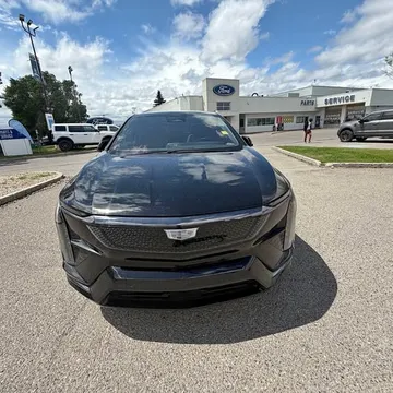2025 Cadillac OPTIQ Sport AWD