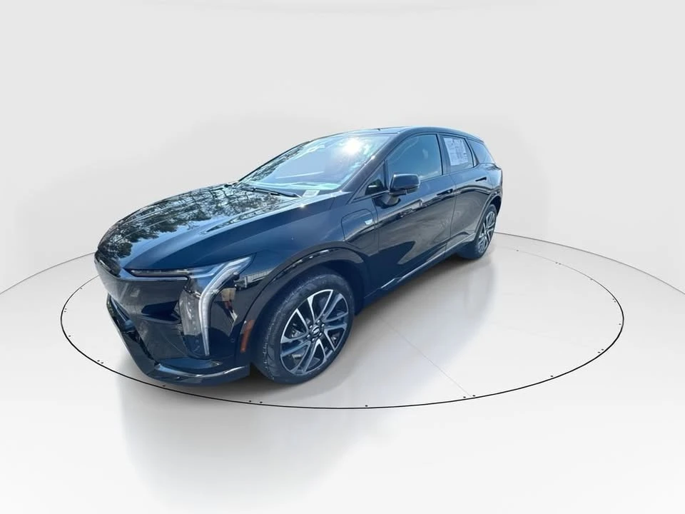 2025 Cadillac Optiq - Image 4 of 20